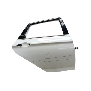 Recambio de puerta trasera derecha para hyundai i40 cw style bluedrive referencia OEM IAM 770043Z000  