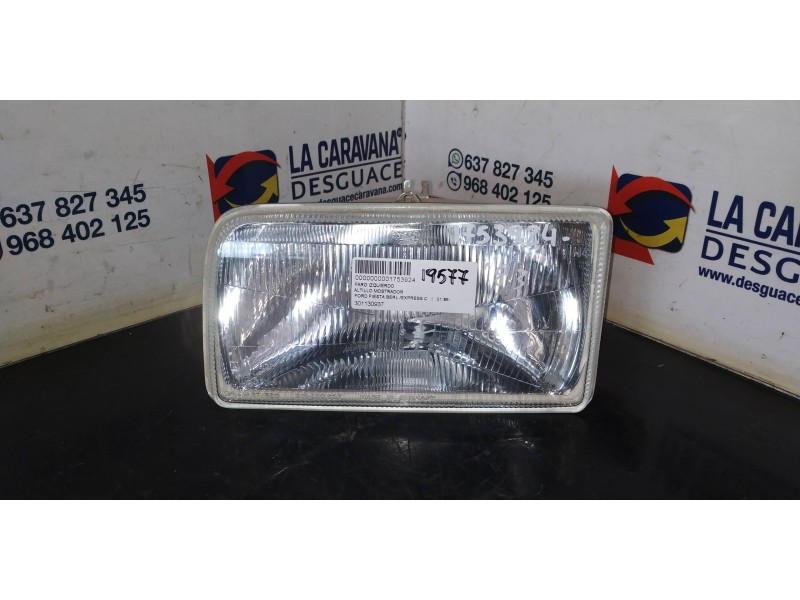 Recambio de faro izquierdo para ford fiesta berl./express c referencia OEM IAM 301130937  