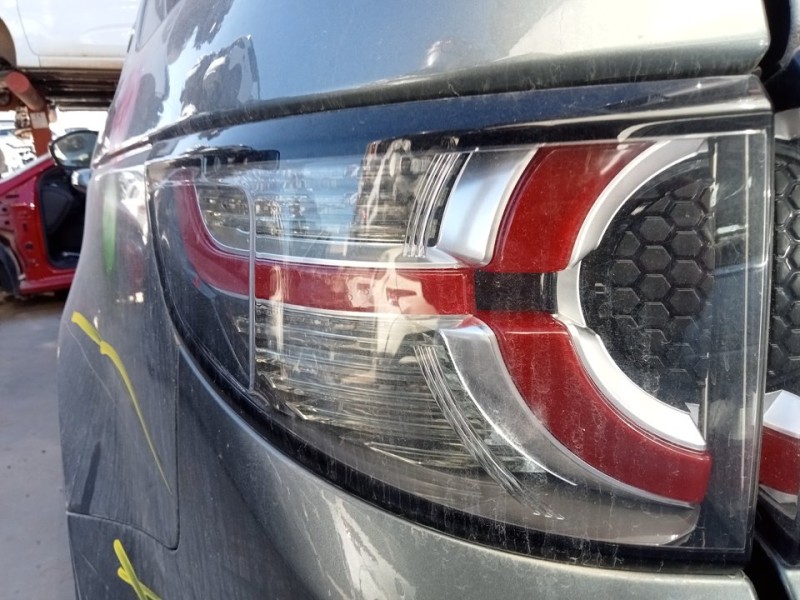 Recambio de piloto trasero izquierdo para land rover discovery sport se referencia OEM IAM FK7213405CE  