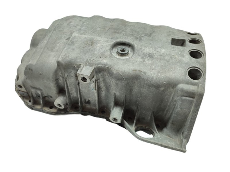 Recambio de carter para renault megane ii berlina 3p confort authentique referencia OEM IAM 8200066133  