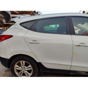 Recambio de puerta trasera derecha para hyundai ix35 sle 2wd referencia OEM IAM 770042Y001  