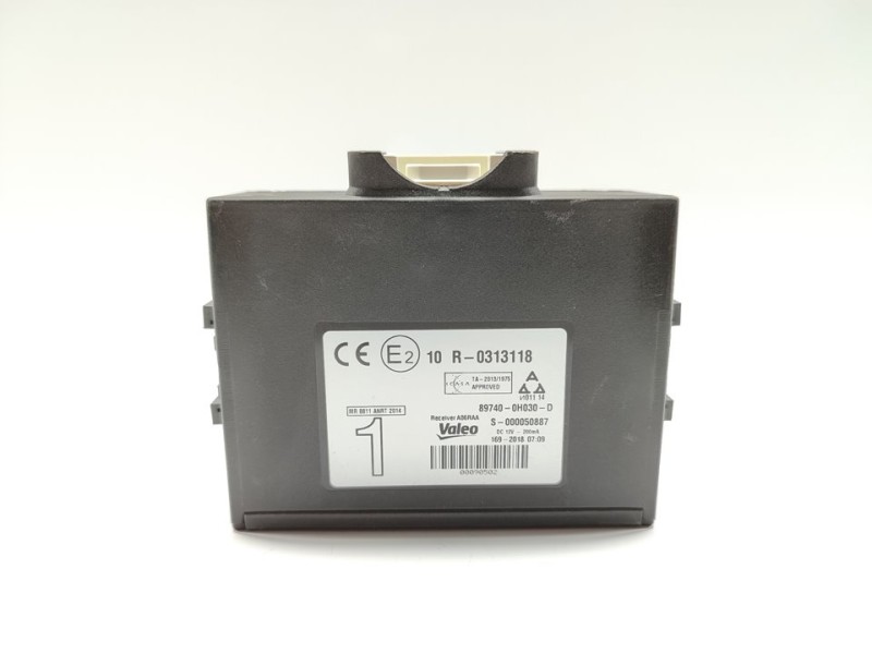 Recambio de modulo electronico para toyota aygo x-cite referencia OEM IAM 897400H030D  