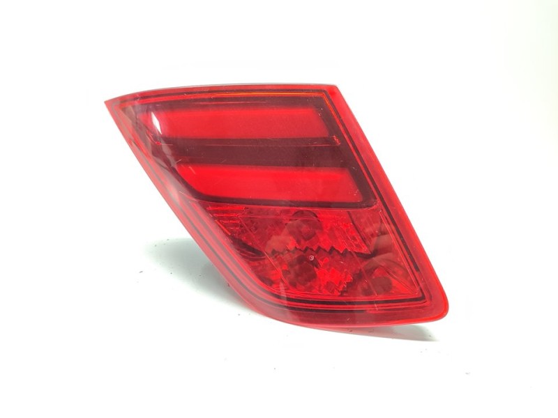 Recambio de piloto trasero derecho interior para peugeot 308 access referencia OEM IAM 9677818280  