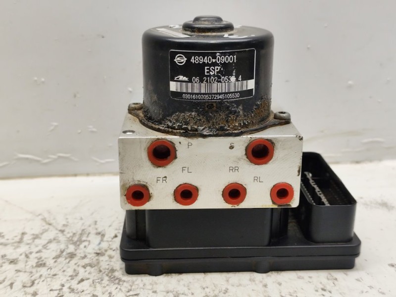 Recambio de abs para ssangyong kyron 200 xdi limited referencia OEM IAM 4894009001  