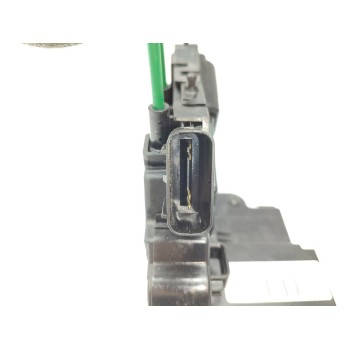 Recambio de cerradura puerta trasera izquierda para ssangyong xlv crystal 4x2 referencia OEM IAM 7131035001  