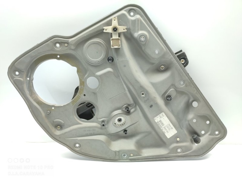 Recambio de elevalunas trasero derecho para volkswagen golf iv berlina (1j1) básico referencia OEM IAM 1J4839756E  