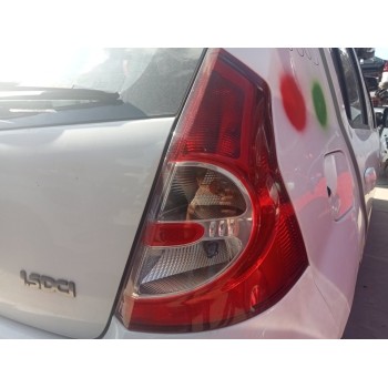 PILOTO TRASERO DERECHO 6001551383 