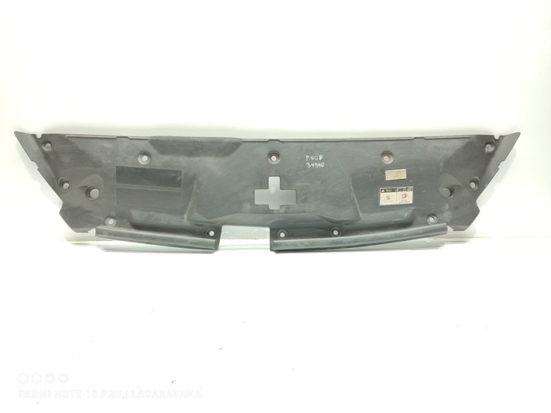 Recambio de molduras delanteras para peugeot 508 access referencia OEM IAM 9686697070  