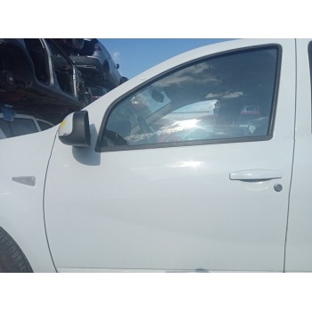 Recambio de puerta delantera izquierda para dacia sandero ambiance referencia OEM IAM 801011499R  