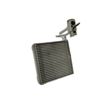 Recambio de evaporador aire acondicionado para ssangyong xlv crystal 4x2 referencia OEM IAM 6811135000  