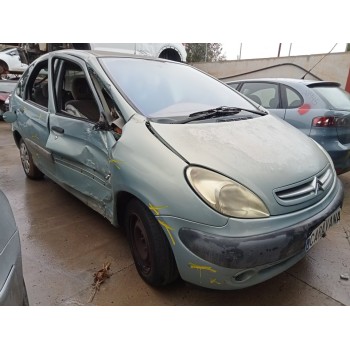 citroën xsara berlina del año 2000