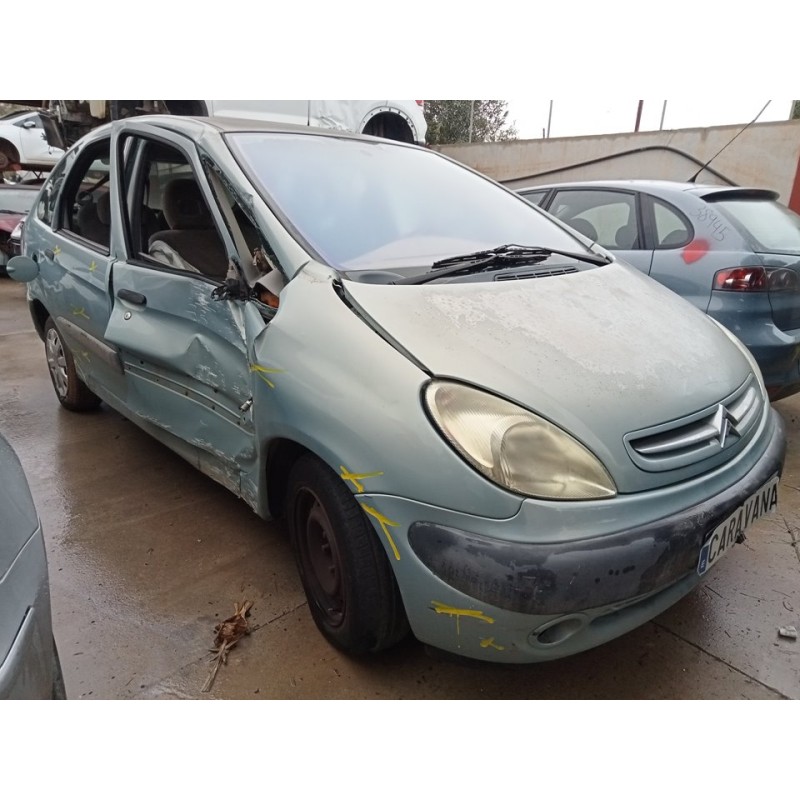 citroën xsara berlina del año 2000