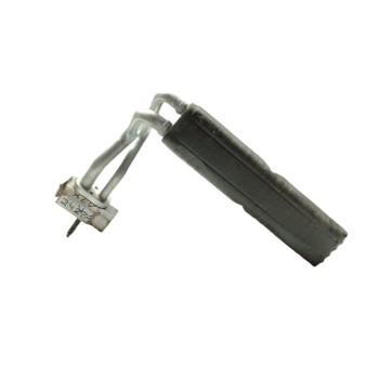 Recambio de evaporador aire acondicionado para ssangyong xlv crystal 4x2 referencia OEM IAM 6811135000  