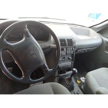 tata safari del año 2000