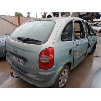 citroën xsara berlina del año 2000