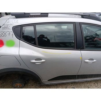 Recambio de puerta trasera derecha para dacia sandero iii stepway expression referencia OEM IAM 821002247R  