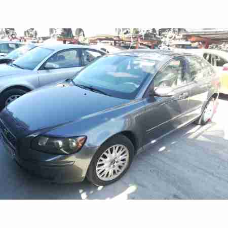 VOLVO S40 BERLINA