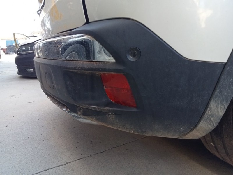 Recambio de paragolpes trasero para peugeot 3008 gt referencia OEM IAM 1636403780  