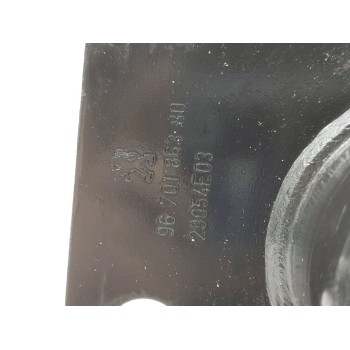 Recambio de refuerzo paragolpes delantero para peugeot 3008 access referencia OEM IAM 7104JZ  