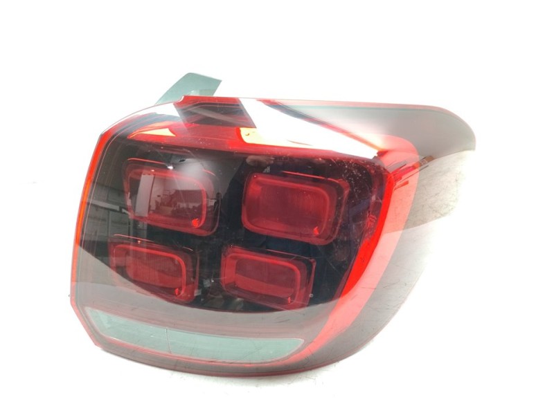 Recambio de piloto trasero derecho para dacia sandero basis referencia OEM IAM 265506147R  