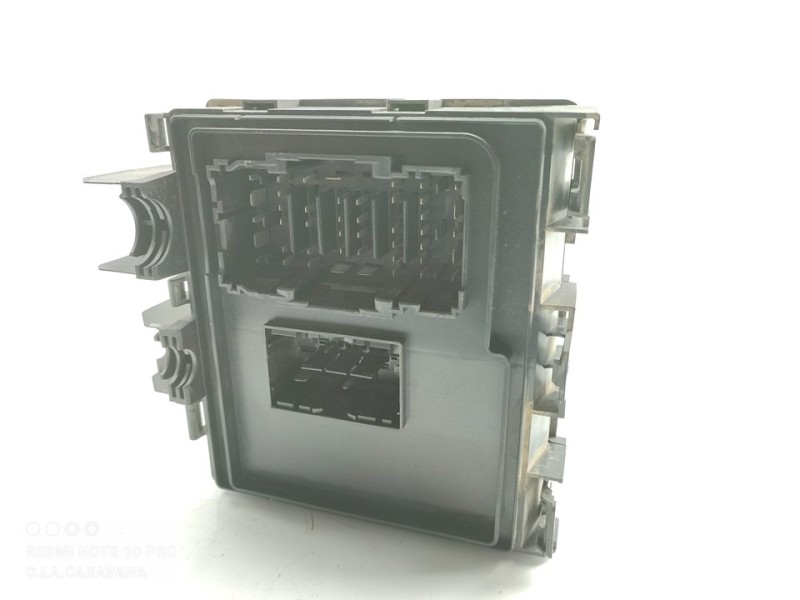 Recambio de caja reles / fusibles para ford ka+ white edition referencia OEM IAM J7BT14D068HB  