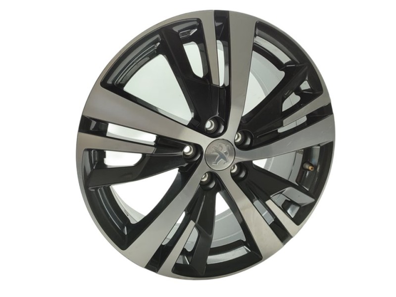 Recambio de llanta para peugeot 3008 gt line referencia OEM IAM 98096873ZR  