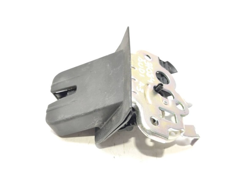 Recambio de cerradura maletero / porton para audi a3 sportback (8va) ambition referencia OEM IAM 8R0827505A  