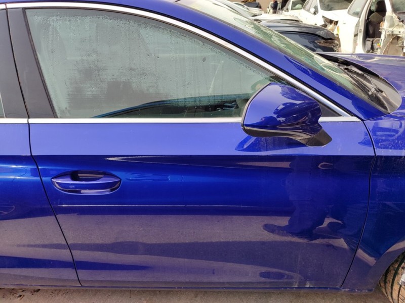 Recambio de puerta delantera derecha para seat leon sportstourer (kl8) xcellence referencia OEM IAM 5FA831052A  