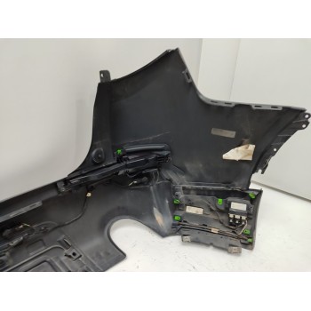 Recambio de paragolpes trasero para land rover discovery sport se referencia OEM IAM LR073069  