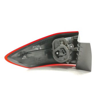 Recambio de piloto trasero derecho para ford c-max trend referencia OEM IAM AM5113404BF  