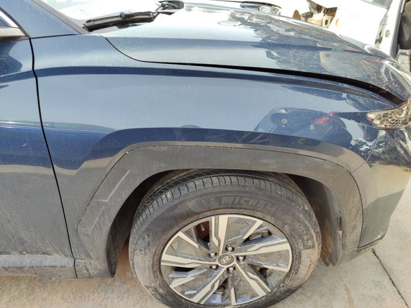 Recambio de aleta delantera derecha para hyundai tucson (nx) style hybrid 2wd referencia OEM IAM 66321N9000  