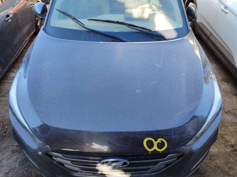 Recambio de capo para hyundai tucson essence bluedrive 2wd referencia OEM IAM 66400D7000  