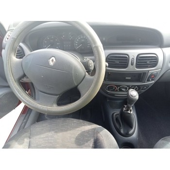 renault megane i fase 2 berlina (ba0) del año 2001