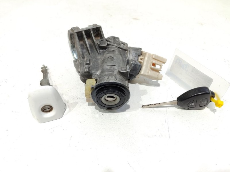 Recambio de conmutador de arranque para toyota yaris active referencia OEM IAM 897830D051  