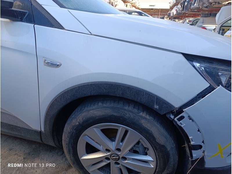 Recambio de aleta delantera derecha para opel grandland x selective referencia OEM IAM 95525664  