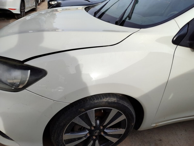 Recambio de aleta delantera izquierda para nissan pulsar (c13) acenta referencia OEM IAM F31013ZLMA  