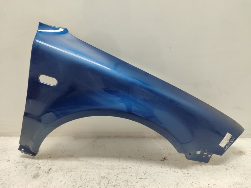 Recambio de aleta delantera derecha para volkswagen passat berlina (3b3) 1.9 tdi referencia OEM IAM 3B0821106  