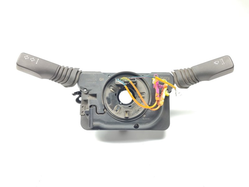 Recambio de mando multifuncion para opel astra h caravan navi referencia OEM IAM 13250226  