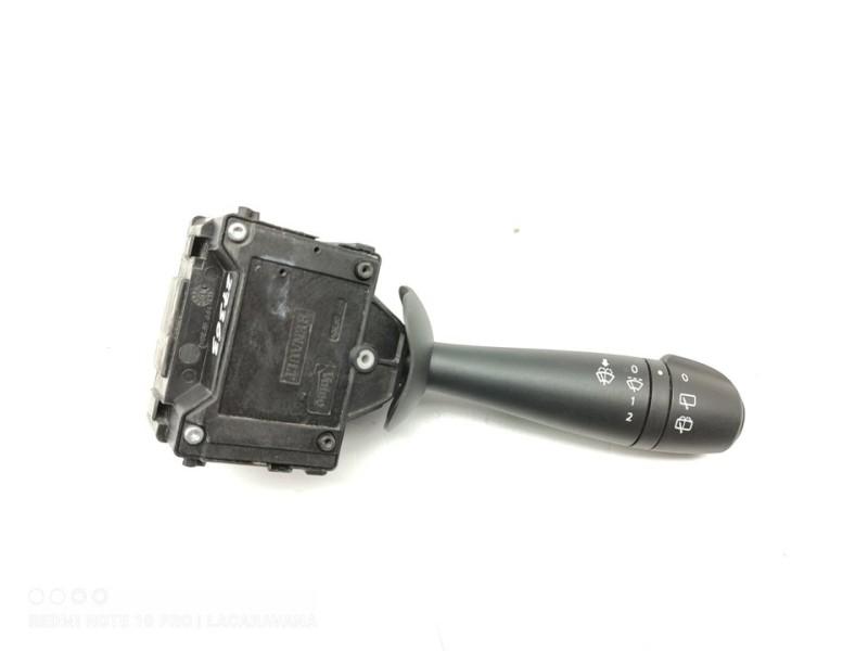 Recambio de mando limpia para dacia sandero comfort referencia OEM IAM 8201168008  
