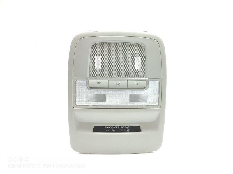 Recambio de luz interior para mg zs comfort referencia OEM IAM 10885724  