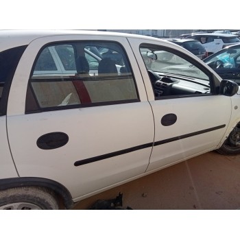 opel corsa c del año 2001