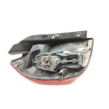 Recambio de piloto trasero derecho para renault scenic ii emotion referencia OEM IAM 8200474327  