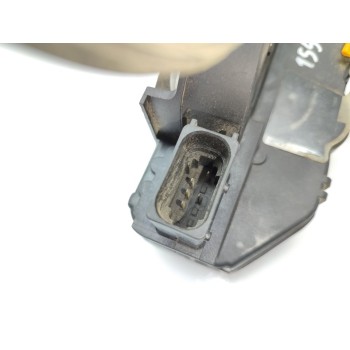 Recambio de cerradura puerta delantera derecha para opel astra j lim. cosmo referencia OEM IAM 13503802  