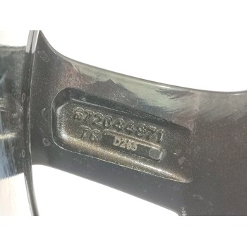 Recambio de llanta para citroën c3 aircross c-series referencia OEM IAM 39228528  