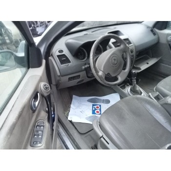 renault megane ii classic berlina del año 2003