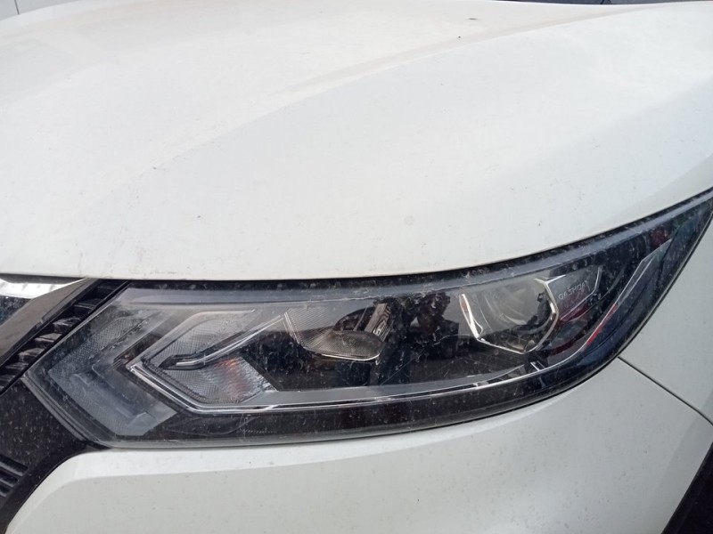 Recambio de faro izquierdo para nissan qashqai (j11) acenta referencia OEM IAM 26060HV00B  