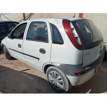 opel corsa c del año 2001