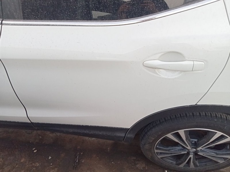 Recambio de puerta trasera izquierda para nissan qashqai (j11) acenta referencia OEM IAM H2101HV0MA  