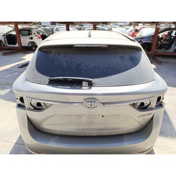 Recambio de porton trasero para toyota avensis touring sports advance referencia OEM IAM 6700505130  
