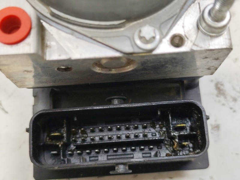 Recambio de abs para peugeot 308 confort referencia OEM IAM 0265231796  